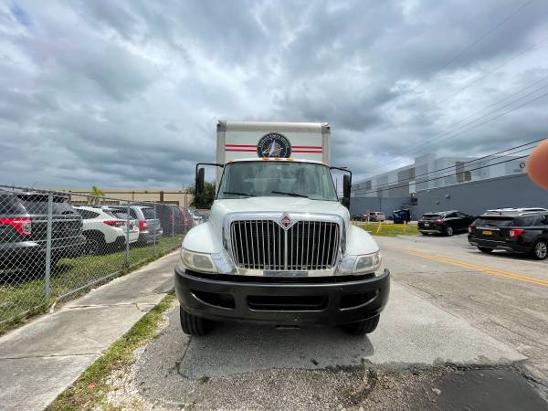 2012 international 26 ft box truck only21k negotiable - cars & for sale in Miami, FL – photo 7
