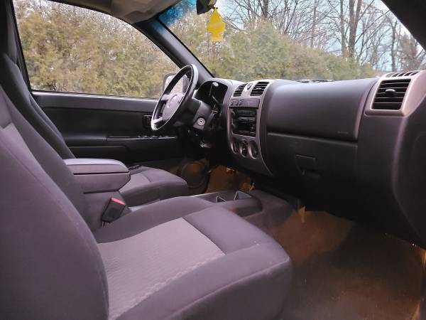 2007 GMC Canyon SLE Crew Cab 4X4 Runs Excellent!! - cars & trucks -... for sale in North Haven, CT – photo 8