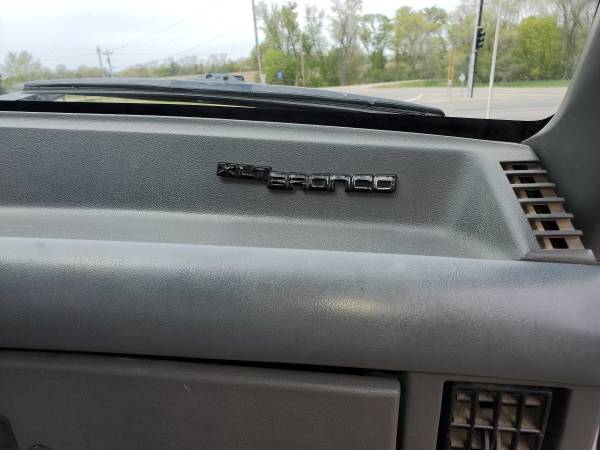 1989 Ford Bronco XLT for sale in Albertville, MN – photo 6