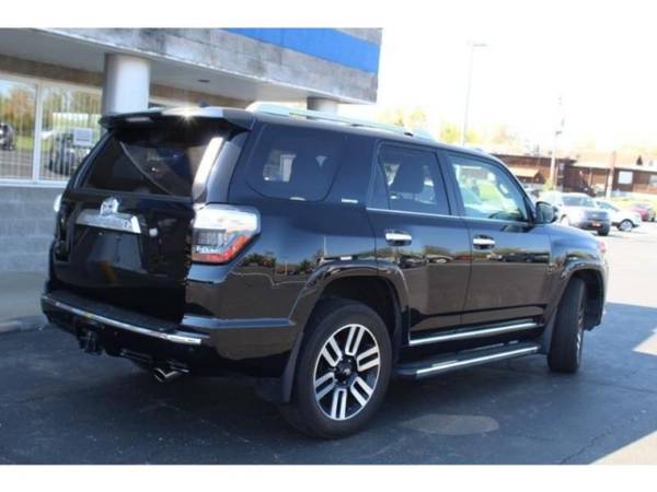 2018 Toyota 4Runner LIMITED - - by dealer - vehicle for sale in Saint Louis, MO – photo 10