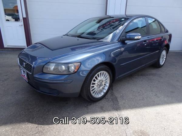 2007 Volvo S40 4dr Sdn 2.4L MT FWD for sale in Waterloo, IA – photo 2