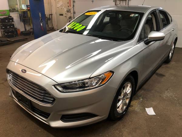 2015 Ford Fusion SE - cars & trucks - by owner - vehicle automotive... for sale in Rochester , NY – photo 3