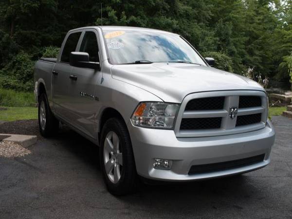 2012 RAM 1500 4WD Crew Cab 140.5 Express for sale in Hampden, MA – photo 3