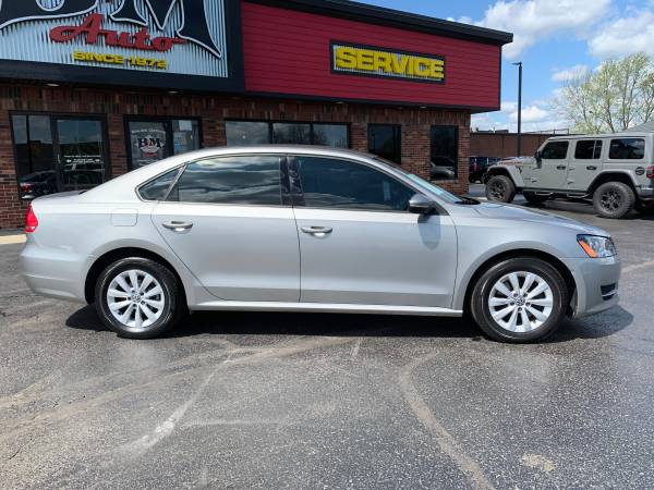 2012 Volkswagen Passat S - Only 71, 000 miles! - - by for sale in Oak Forest, IL – photo 8