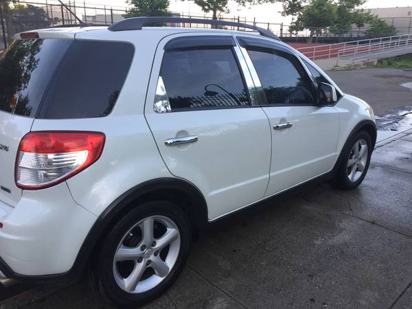Personal 2009 Suzuki SX4 96000 miles hatchback for sale in Brooklyn, NY – photo 9