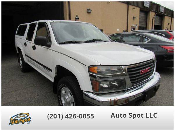2005 GMC Canyon Crew Cab SLE Pickup 4D 5 ft EZ-FINANCING! for sale in Garfield, NJ – photo 2