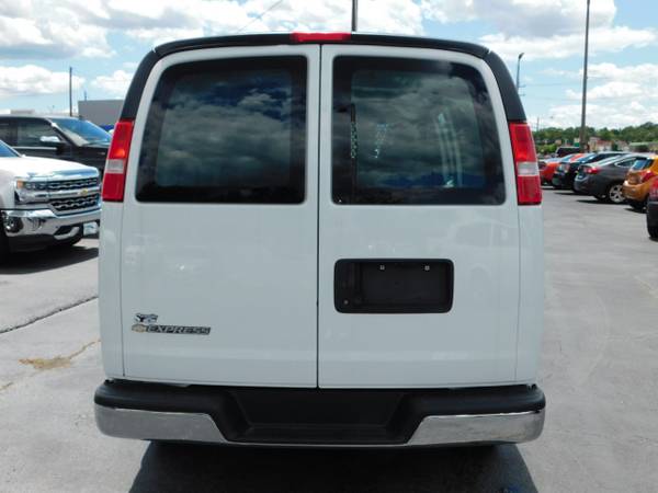2018 Chevy Chevrolet Express Cargo 2500 van for sale in Hopewell, VA – photo 24