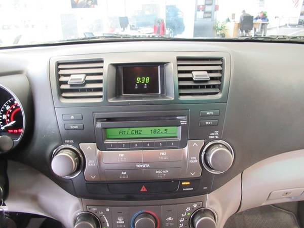 2010 Toyota Highlander 4WD 4dr V6 Base for sale in Missoula, MT – photo 24