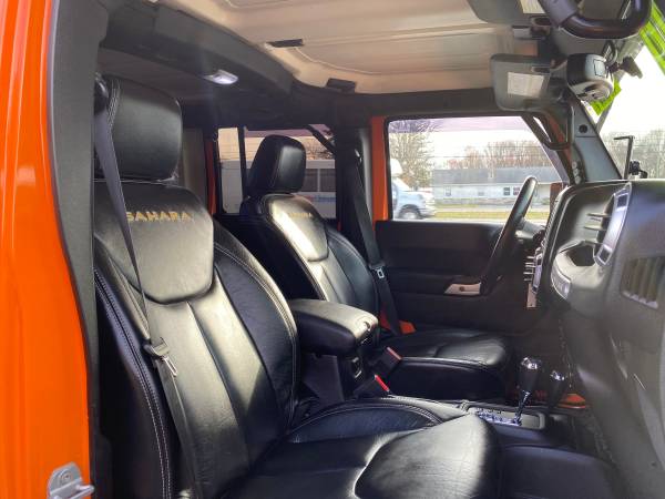 2013 Jeep Wrangler UNLIMITED SAHARA - LEATHER/LOADED/AUTO for sale in Cheswold, DE – photo 14