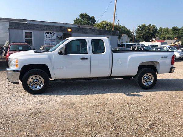 2013 Chevrolet Chevy Silverado 3500HD Work Truck 4x4 4dr Extended Cab for sale in Lancaster, OH – photo 8