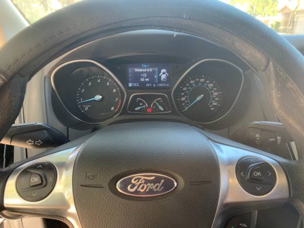 2012 black Ford Focus sel clean inside for sale in El Mirage, AZ – photo 4