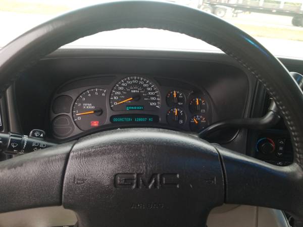 2003 GMC Yukon 4WD for sale in Rocky Mount, VA – photo 8