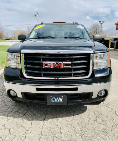 2009 GMC Sierra 2500hd SLE Crew Cab 4x4 1 Owner & Clean Carfax! for sale in Green Bay, WI – photo 10