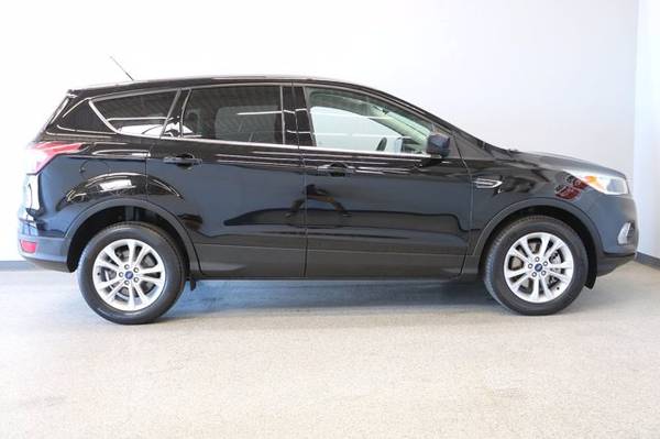 2017 Ford Escape SE hatchback Shadow Black [Black for sale in Nampa, ID – photo 3