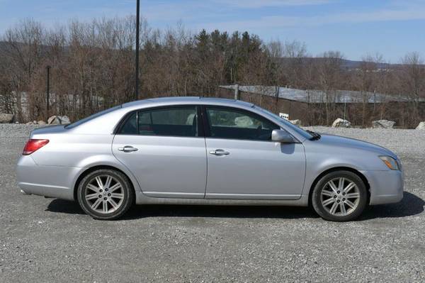 2007 Toyota Avalon Limited - - by dealer for sale in Naugatuck, CT – photo 8