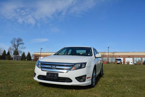 2010 Ford Fusion - cars & trucks - by dealer - vehicle automotive sale for sale in Crystal Lake, WI – photo 9