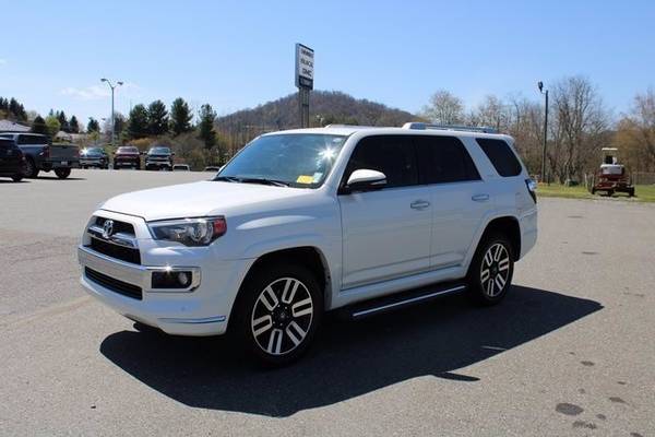 2018 Toyota 4Runner suv White - - by dealer - vehicle for sale in Boone, NC – photo 4