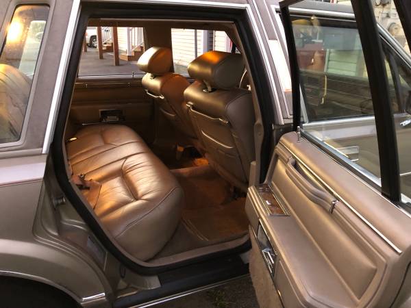 1987 Lincoln Town Car for sale in Yorkville, NY – photo 4