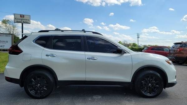 2018 Nissan Rogue SV - - by dealer - vehicle for sale in Georgetown, KY – photo 4