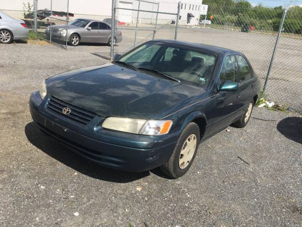 1998 toyota camry, 200k highway miles, 4 cylinders, runs perfect - cars for sale in Joppa, MD – photo 2