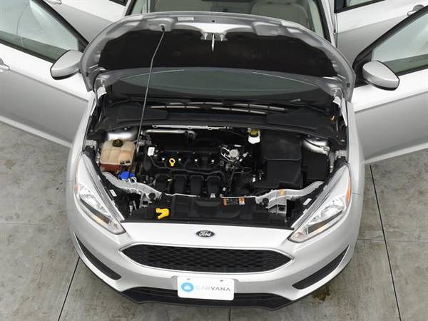 2018 Ford Focus SE Sedan 4D sedan Silver - FINANCE ONLINE for sale in Atlanta, GA – photo 4