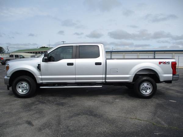 2019 Ford F-250 4x4 Crew Cab Fx4 XL Long Bed Back Up Camera 34k... for sale in Lawrenceburg, TN – photo 4