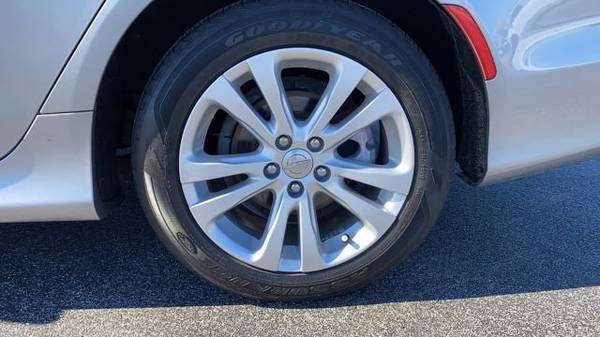 2016 Chrysler 200 Touring hatchback Silver - cars & trucks - by... for sale in Panama City, FL – photo 4