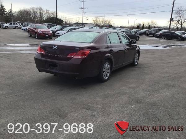 2005 TOYOTA AVALON XLS - - by dealer - vehicle for sale in Jefferson, WI – photo 4