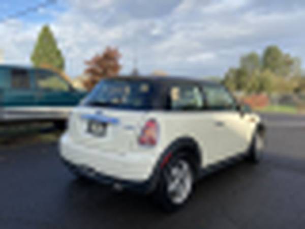 2010 MINI Hardtop - Financing Available! - cars & trucks - by dealer... for sale in Dallas, OR – photo 5