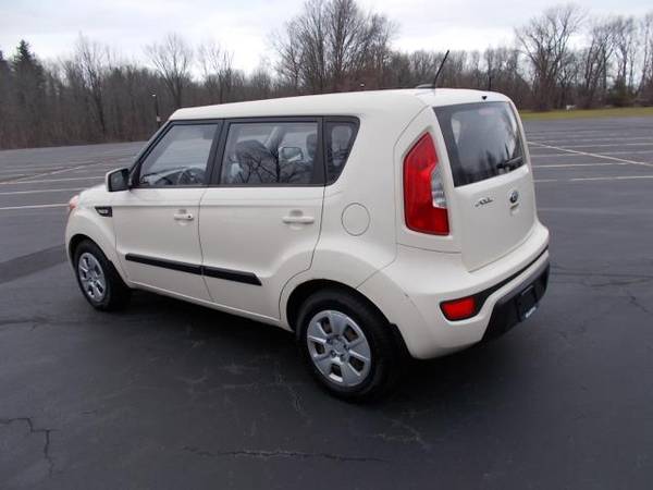 2013 Kia Soul 5dr Wgn Man Base - cars & trucks - by dealer - vehicle... for sale in Cohoes, AK – photo 4