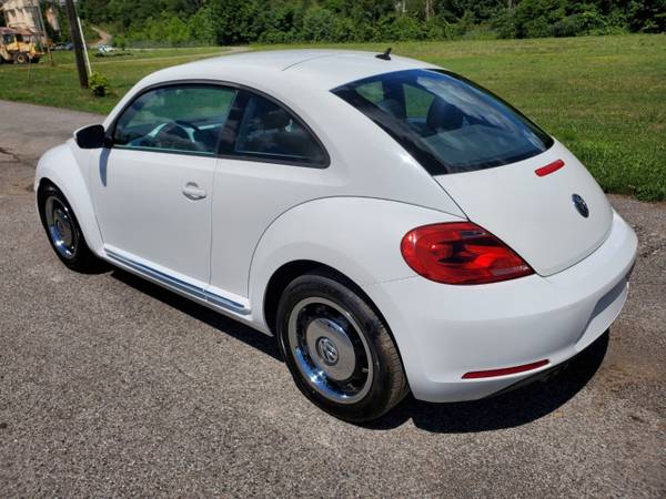 2012 Volkswagen Beetle Coupe Automatic 2.5L PZEV - cars & trucks -... for sale in Darington, PA – photo 4