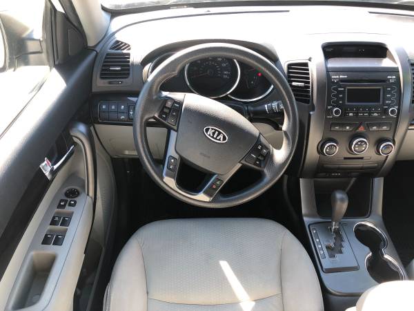 2011 Kia Sorento free warranty - cars & trucks - by dealer - vehicle... for sale in Benchmark Auto Credit - Tallahassee, FL – photo 5