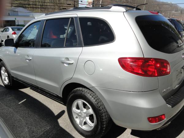 2007 HYUNDAI SANTA FE (AWD) - - by dealer - vehicle for sale in Altoona, PA – photo 4