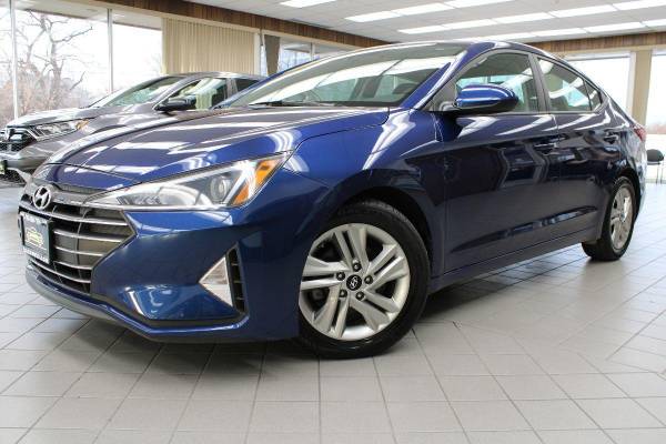 2019 Hyundai Elantra SEL Holiday Special - - by dealer for sale in Burbank, IL – photo 3