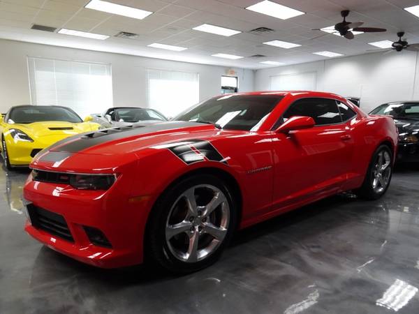 2015 Chevrolet Camaro 2SS - - by dealer - vehicle for sale in Waterloo, IA – photo 12