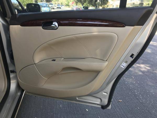 2007 BUICK / LUCERNE / CXS / ONE OWNER/ LOW MILEAGE / NAVIGATION / SUP for sale in Los Angeles, CA – photo 16