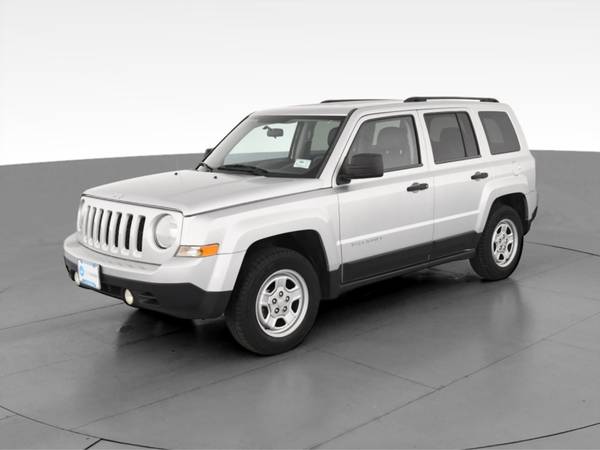 2014 Jeep Patriot Sport SUV 4D suv Silver - FINANCE ONLINE - cars &... for sale in milwaukee, WI – photo 3