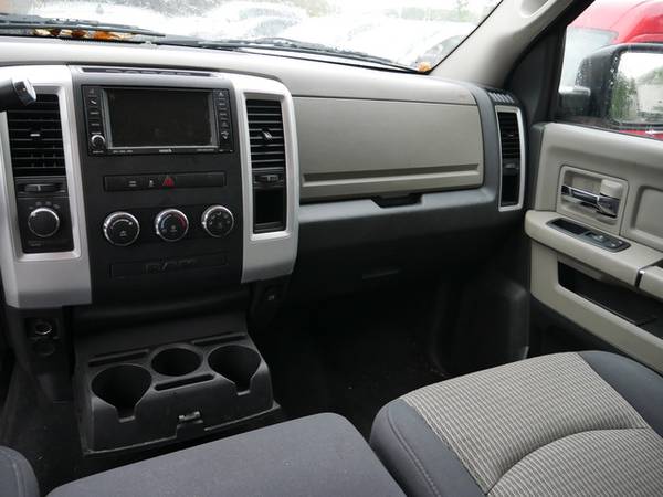 2011 Ram 1500 Big Horn for sale in South St. Paul, MN – photo 9