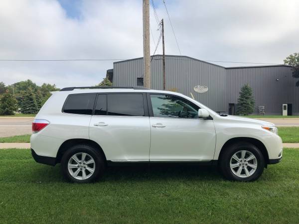 2012 TOYOTA HIGHLANDER..AWD..ONE OWNER..THIRD ROW..FINANCING OPTIONS! for sale in Holly, MI – photo 6