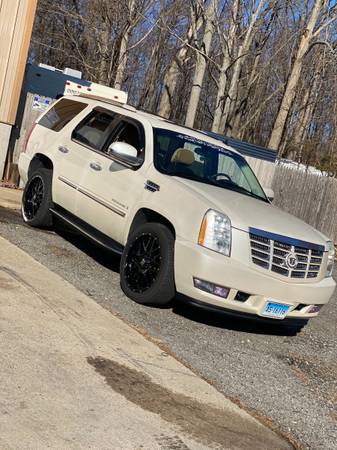 2008 Cadillac Escalade for sale in Other, CT – photo 7