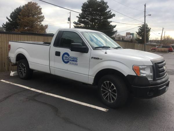 2013 Ford F150 xl v8 2wd low miles excellent condition - cars & for sale in Aurora, CO – photo 3