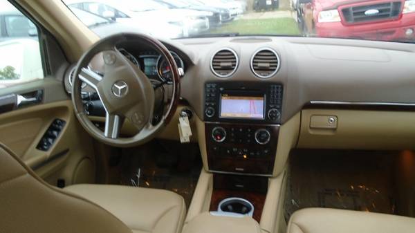 2012 mercedes gl 4wd 141,000 miles $10,500 **Call Us Today For... for sale in Waterloo, IA – photo 14