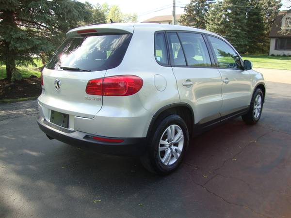 2014 VW Tiguan (1 Owner/Excellent Condition/Extra Clean) 1 Owner for sale in Other, MI – photo 4
