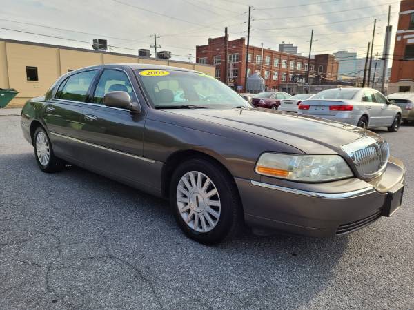 2003 Lincoln Town Car Executive WARRANTY AVAILABLE - cars & trucks -... for sale in HARRISBURG, PA – photo 8