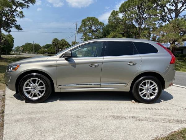 2015 Volvo XC60 T5 Drive-E Premier SUV For Sale - - by for sale in Port Saint Lucie, FL – photo 6