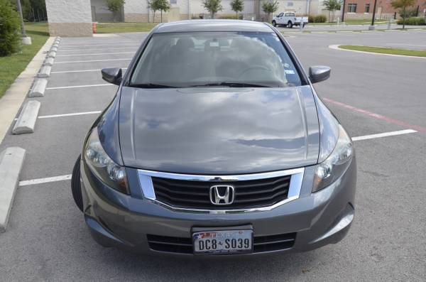 2009 Honda Accord LX-P - CARFAX available for sale in Austin, TX – photo 5