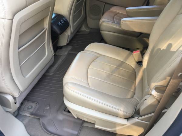 2009 Buick Enclave CXL - cars & trucks - by owner - vehicle... for sale in Plumtree, NC – photo 9