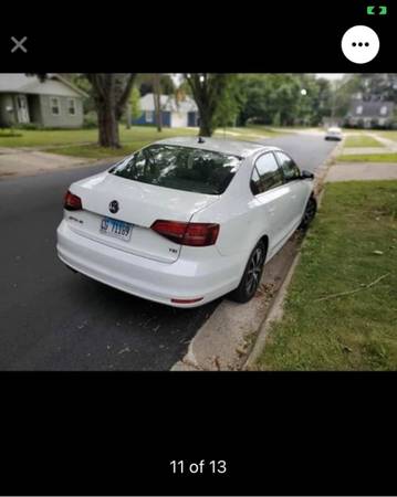 2017 VW Jetta SE manual transmission - cars & trucks - by owner -... for sale in Rockford, IL – photo 8