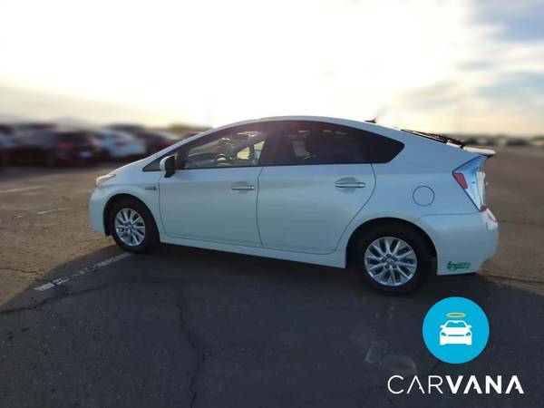2014 Toyota Prius Plugin Hybrid Hatchback 4D hatchback White -... for sale in Washington, District Of Columbia – photo 6