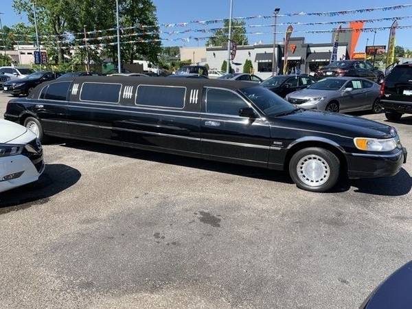*2000* *Lincoln* *Town Car* *Executive 4dr Sedan w/ Limousine... for sale in Essex, MD – photo 7